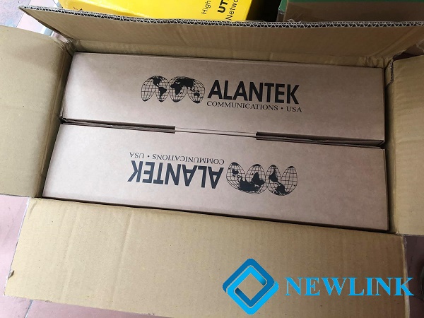 Patch Panel 24 cổng Alantek